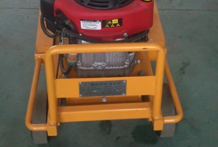 Road Line Marking Machine for Rubber